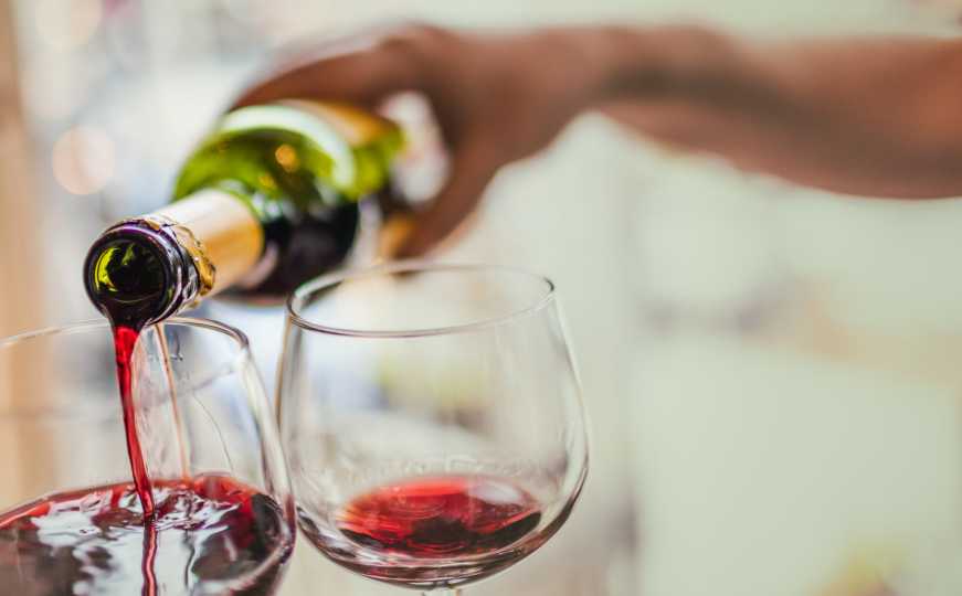Sjajan savjet ekspertice: S ovim će trikom vino iz boce ostati svježe čak 7 dana nakon otvaranja