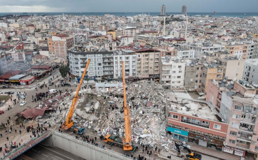 Turski inžinjeri: Građevinska amnestija uzrok velikog broja poginulih u zemljotresu