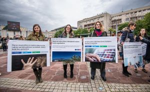 Protest u Podgorici zbog porasta nasilja: 'Ne smijemo dozvoliti da još neko dijete nastrada'