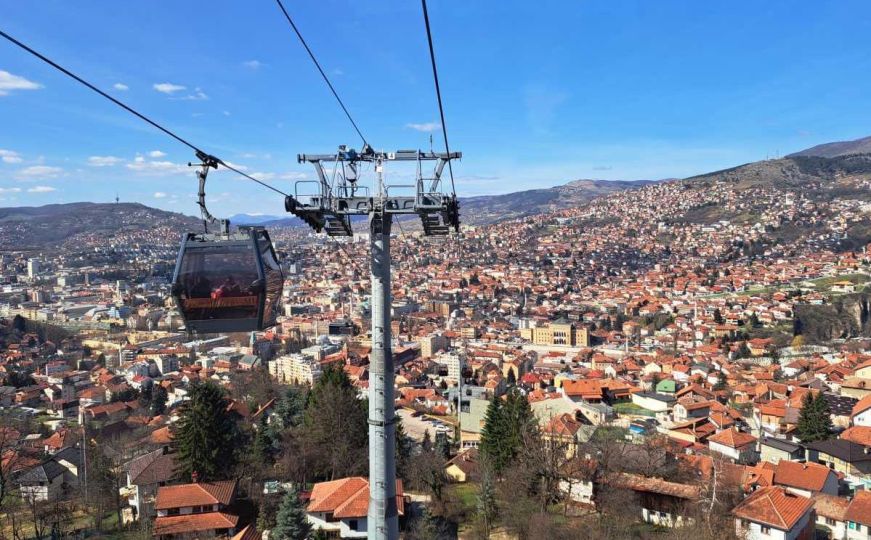 Provozali smo se Trebevićkom žičarom: Pogledajte prekrasne prizore Sarajeva