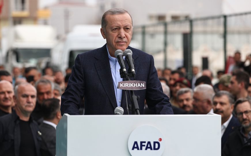 Erdogan posjetio Hatay: Najavio gradnju 200.000 stambenih jedinica