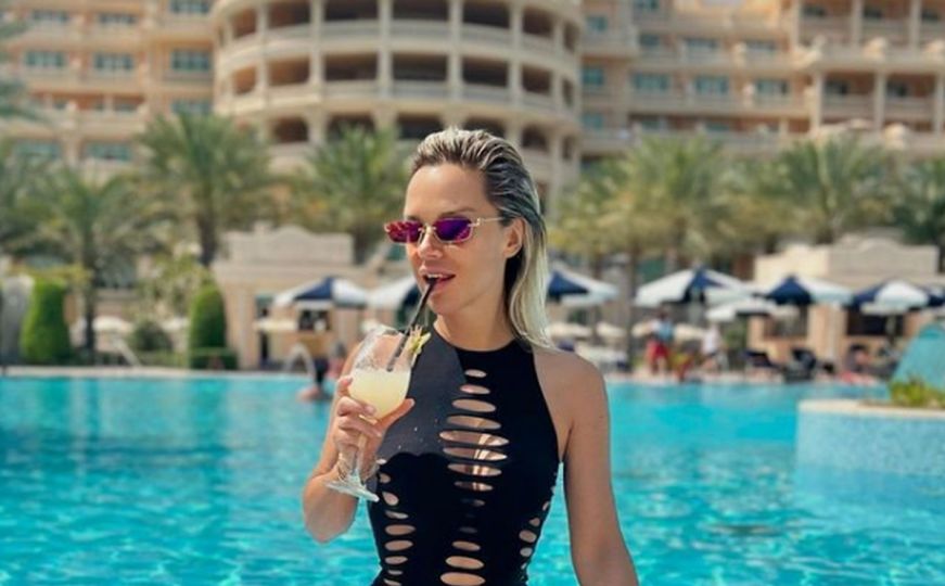 Maja Šuput objavila niz fotografija iz Dubaija: Savršena nedjelja, jednodijelni kostim i koktel