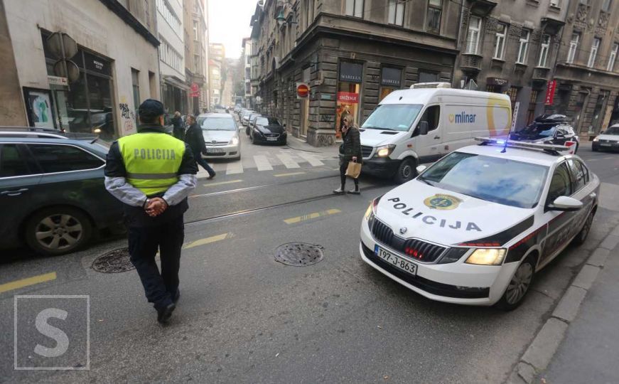 Saobraćajna nesreća u jutarnjoj špici u Sarajevu: Sudarili se autobus i automobil