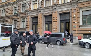 Portal Radiosarajevo.ba saznaje: Sarajevski policajci na nogama, evakuirana četiri suda