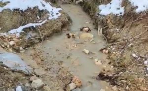Apel stanovnicima da ne koriste vodu: Nepravilnosti u radu rudnika Medna zagadile potok Grabovac