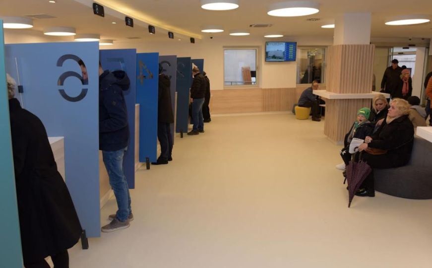 Otvorena obnovljena šalter sala sarajevske Općine Centar: Ovo su nove pogodnosti za građane