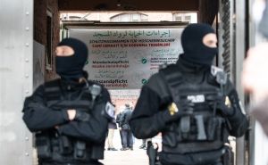 Velika racija u Berlinu: Četiristo policajaca i specijalaca "češljalo" stanove krijumčara ljudi