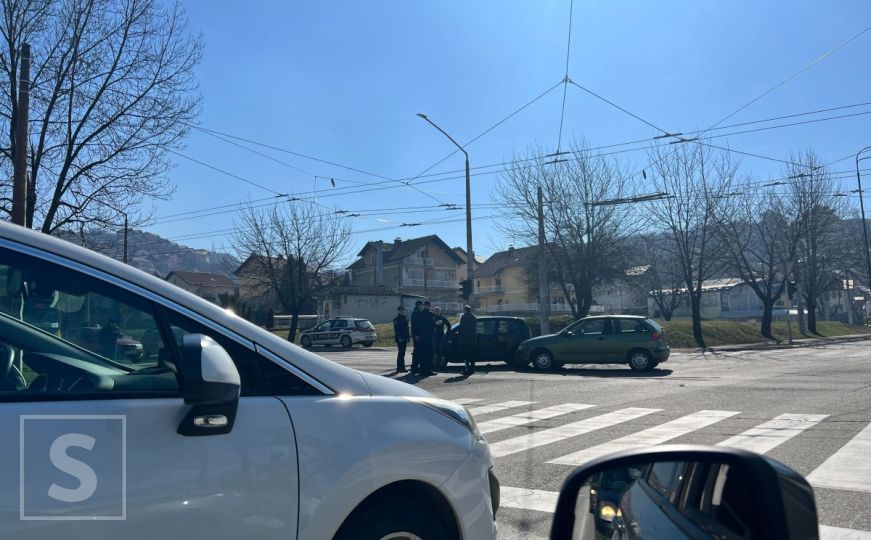 Još jedan udes u Sarajevu, stvorila se gužva u saobraćaju