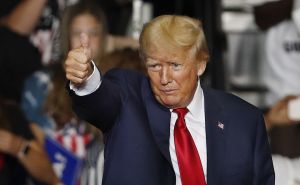 Donald Trump očekuje da će biti 'uhapšen' u utorak zbog navodne isplate novca porno zvijezdi