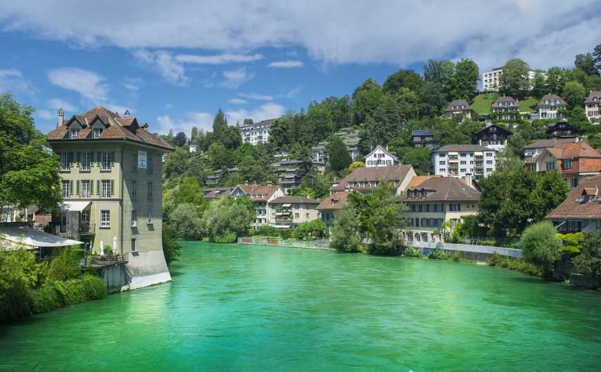 Mnogi sanjaju o životu u Švicarskoj: Evo kolika je minimalna satnica, cijene namirnica i kirije