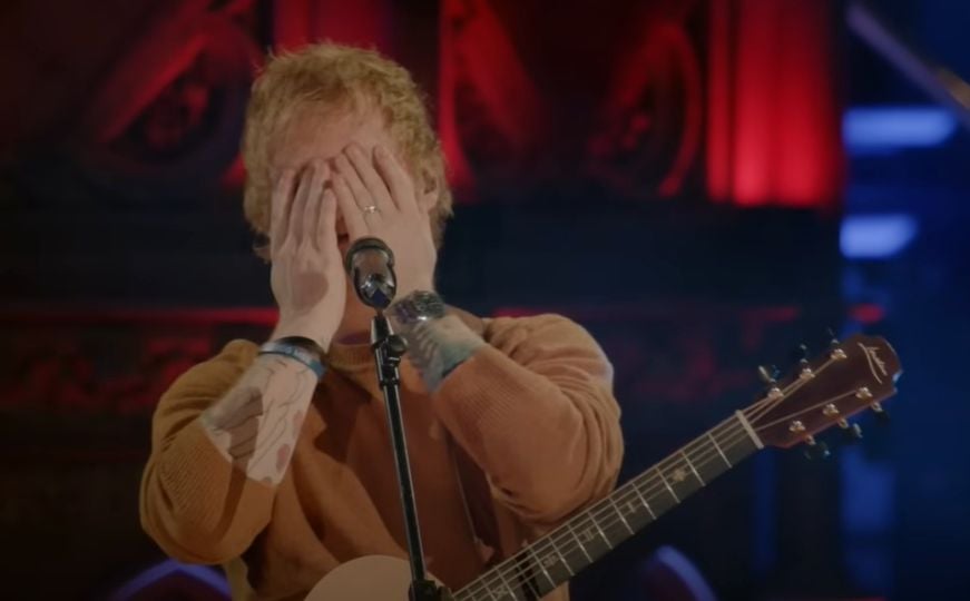 Ed Sheeran se rasplakao dok je pričao o bolesti supruge i smrti najboljeg prijatelja