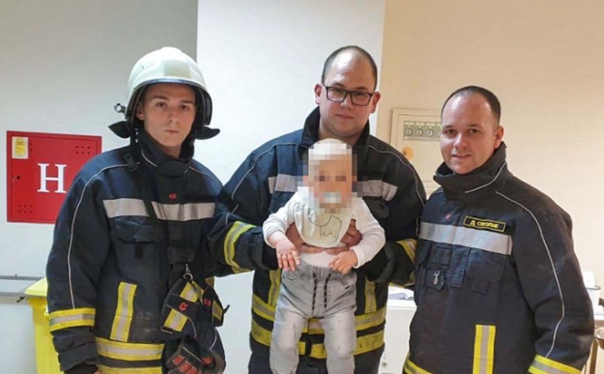 Divna priča iz BiH: Kako su vatrogasci spasili jednogodišnju bebu
