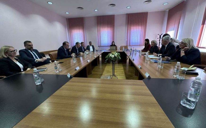 Počeli pregovori o formiranju vlasti u FBiH: Pogledajte ko predvodi delegacije u Mostaru