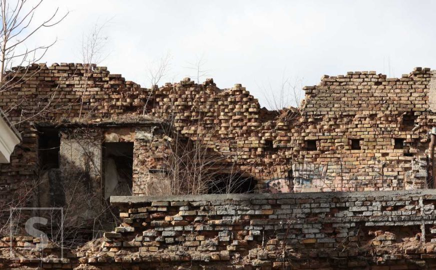 Počinje uklanjanje ruševine iz centra Sarajeva: Upućen važan apel i pješacima i vozačima