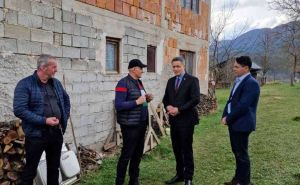 Denis Bećirović posjetio napadnute povratnike kod Višegrada