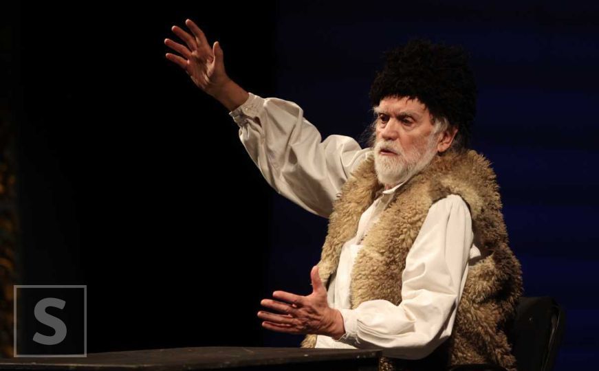 Aplauz i ovacije za barda bh. glumišta: Josip Pejaković obilježio 55 godina umjetničkog rada