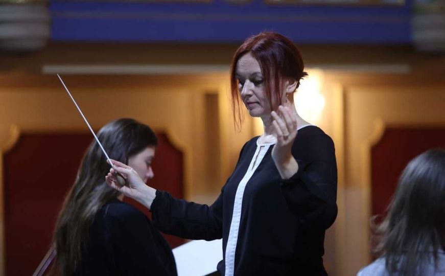 Pogledajte atmosferu s probe za 'San ljetne noći': Dirigentica spojila horove iz Zagreba i Sarajeva