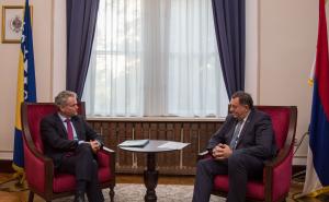 Nova skandalozna izjava Milorada Dodika: 'Ja ću istući Sattlera'