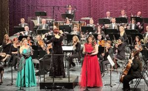 Sarajevska filharmonija i gošće: San ljetne noći očarao publiku