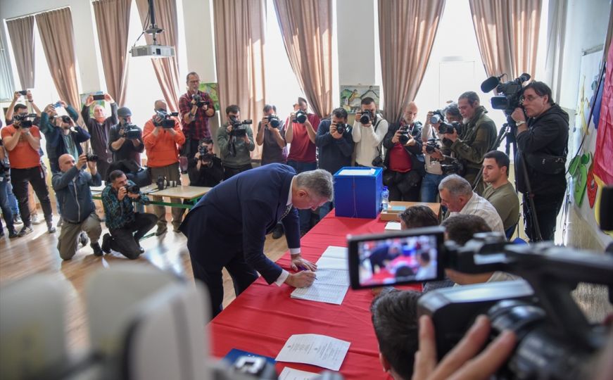 Drugi krug izbora u Crnoj Gori: Do 15 sati glasalo više od pola građana