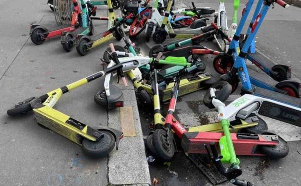 Europski grad zabranio iznamljivanje električnih romobila: 'Stvaraju opasnost, vizuelno zagađuju'