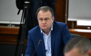 Nikšić: 'Činimo sve da smijenimo Vladu koja je 10 miliona KM bacila na beskorisne respiratore'