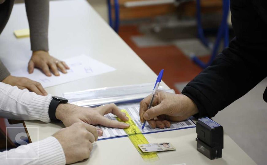 CIK BiH pokrenuo anonimnu online anketu o nevažećim glasačkim listićima