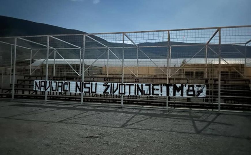 Na stadionu Veleža osvanula parola navijača FK Željezničara, Manijaci poslali snažnu poruku
