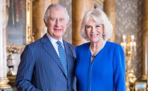 Pozivnica za krunidbu kralja Charlesa otkrila novu titulu koju sad ima Camilla