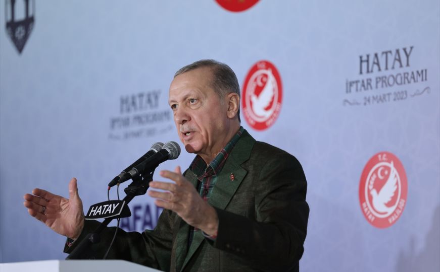 Recep Tayyip Erdogan osudio izraelski napad: "Džamija Al-Aksa je naša crvena linija"