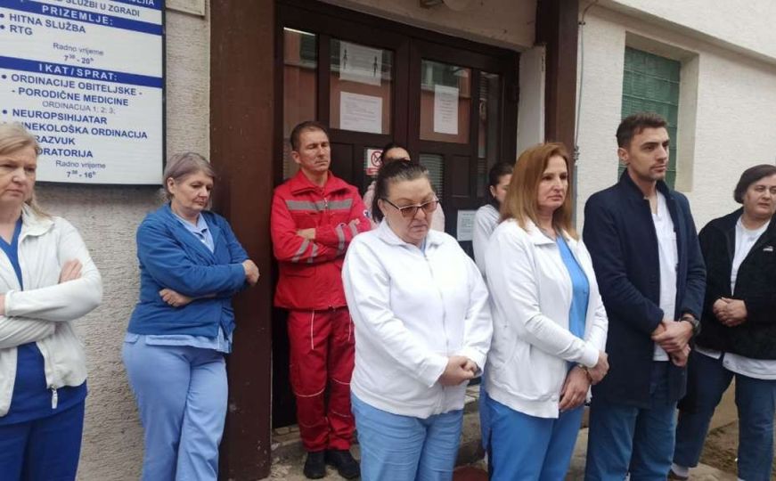 Zdravstveni radnici iz Brčkog u štrajku: Od Vlade traže da im ispuni ova tri zahtjeva