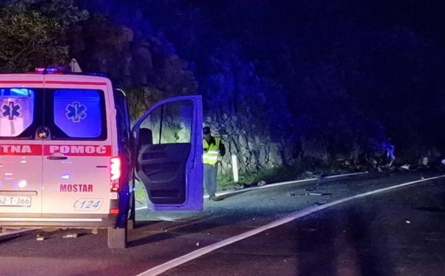 Još jedna teška nesreća na putevima u BiH: Više osoba povrijeđeno