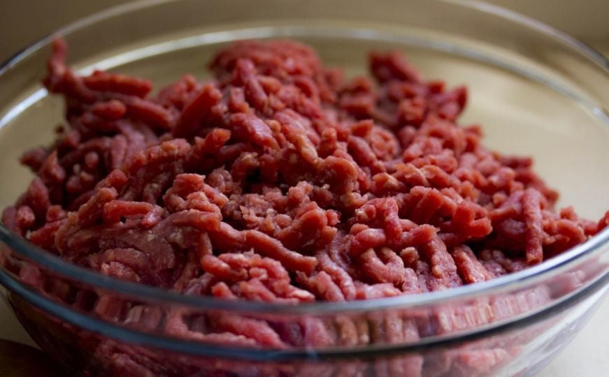 Zašto faširano meso bude 'gumeno': Dodajte ovaj sastojak i uvijek će biti sočno i mekano