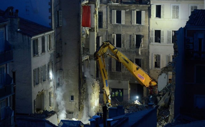 Tragedija u Francuskoj: Dva tijela pronađena u ruševinama zgrade u Marseilleu