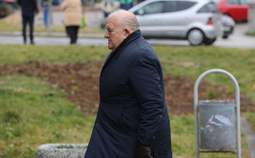 Suđenje Atifu Dudakoviću: Svjedok priznao da nije rekao istinu - otkrio i ko mu je dao novac za to