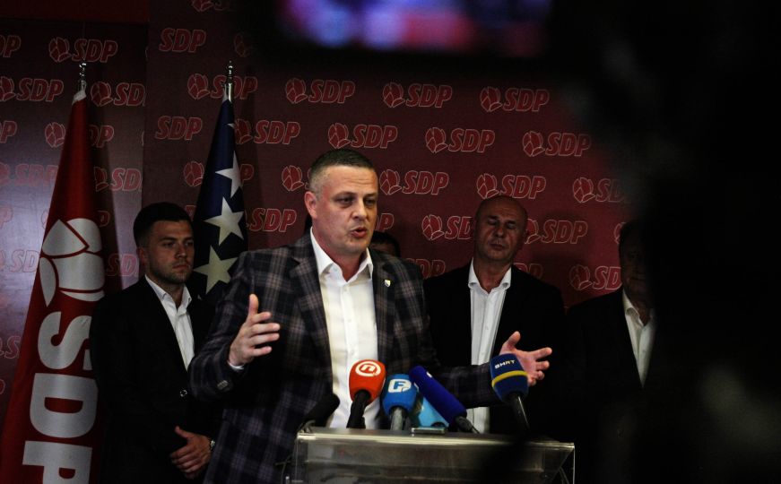 Mijatović kritikovao 'veliku koaliciju': 'SDA ništa ne zamjeram, bore se za vlast. Do nas je'