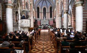 U sarajevskoj katedrali održan svečani uskrsni koncert "Kliči Gospodinu, zemljo sva!"