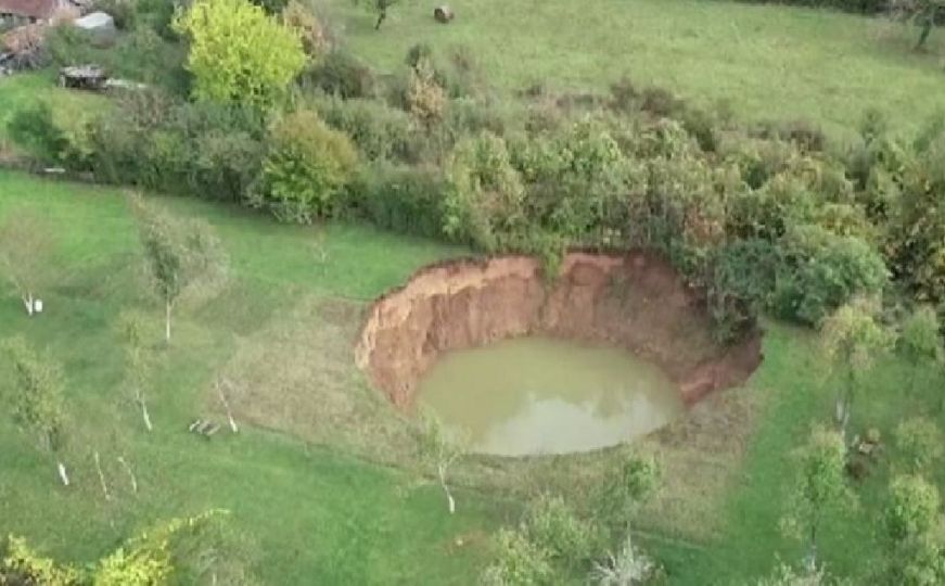 Otvorile se nove goleme rupe u Hrvatskoj: Mještani zabrinuti, približavaju se kućama