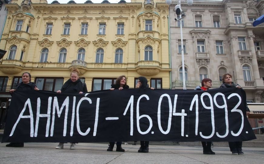 Protesti u Zagrebu - 30 godina od stradanja u Ahmićima: 'Tražimo izvinjenje i ulicu za žrtve'