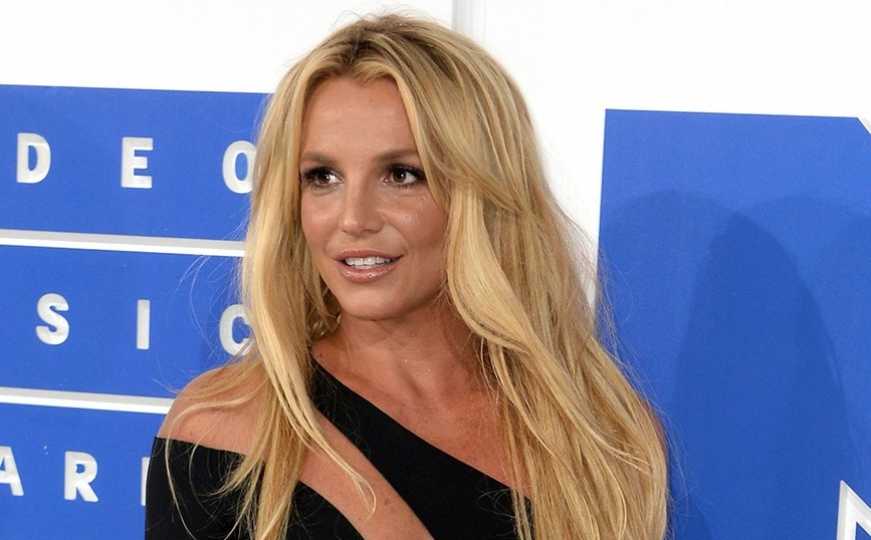 Britney Spears napisala memoare: 'Knjiga će prodrmati svijet'