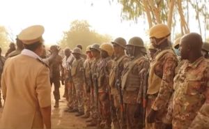 Četrdeset mrtvih u napadu na vojsku i dobrovoljačke odbrambene snage na sjeveru Burkine Faso