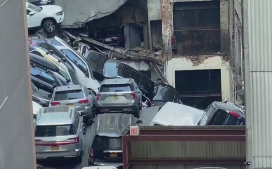 Užas u New Yorku: Urušila se parking garaža, ima i poginulih