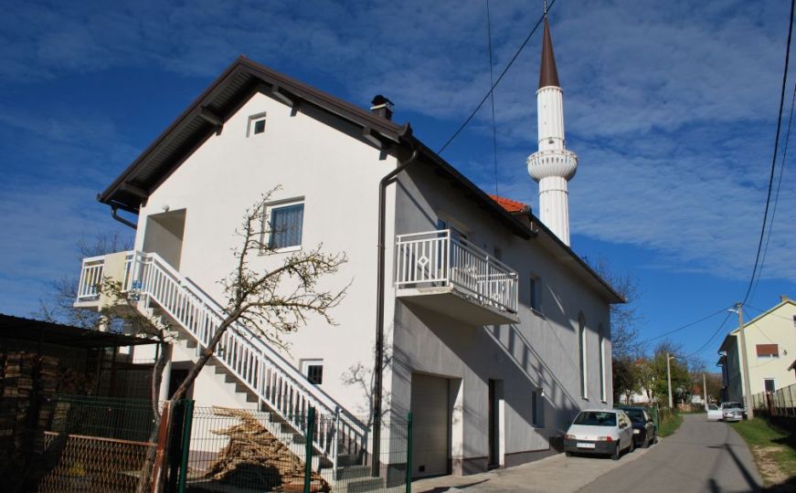 Policija otkrila da su dva maloljetnika pucala ispred džamije u mjestu Guber pored Livna