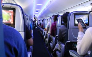 Haos na letu za Dalmaciju: Putnik u alkoholiziranom stanju napravio nered u avionu