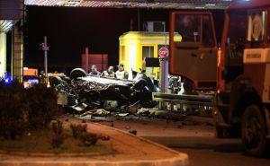 Stravičan udes: Vozač velikom brzinom udario u naplatne kućice i poginuo