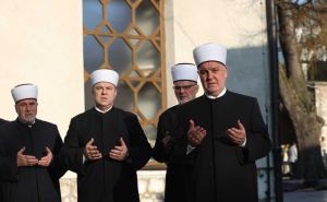 Bajramska hutba reisa Kavazovića: Naše ruke neka budu raširene, a srca otvorena