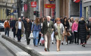 Šetnja sunčanim gradom: Pogledajte kako su Sarajlije iskoristile prvi dan vikenda