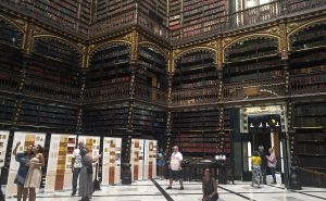 Veličanstvena Kraljevska portugalska čitaonica: Među djelima su rijetki izvorni rukopisi