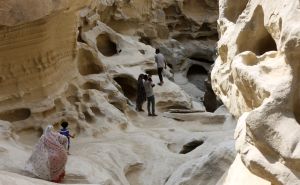 Kanjon Chahkooh u Iranu spektakularnim pogledom privlači turiste