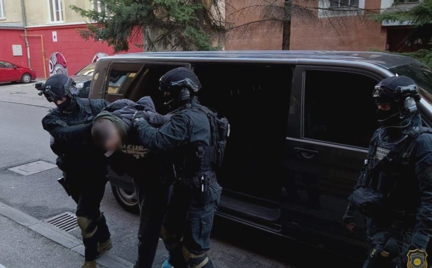 Akcija 'Live' na području Tuzlanskog kantona: Uhapšene tri osobe